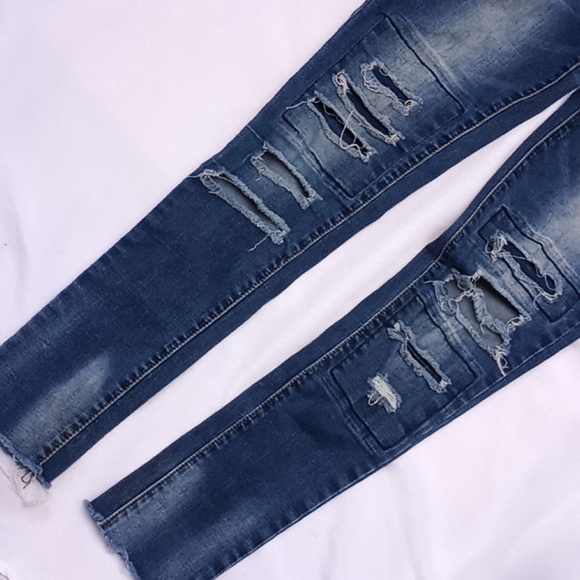 Blue Savy Jeans - Picture 3 of 6
